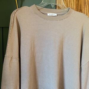 Neuflora Oversized Jordan Pullover Soft Cotton